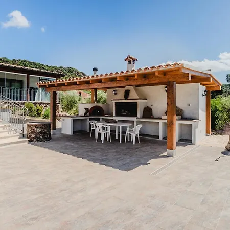 Flamingo Refuge فيلة *